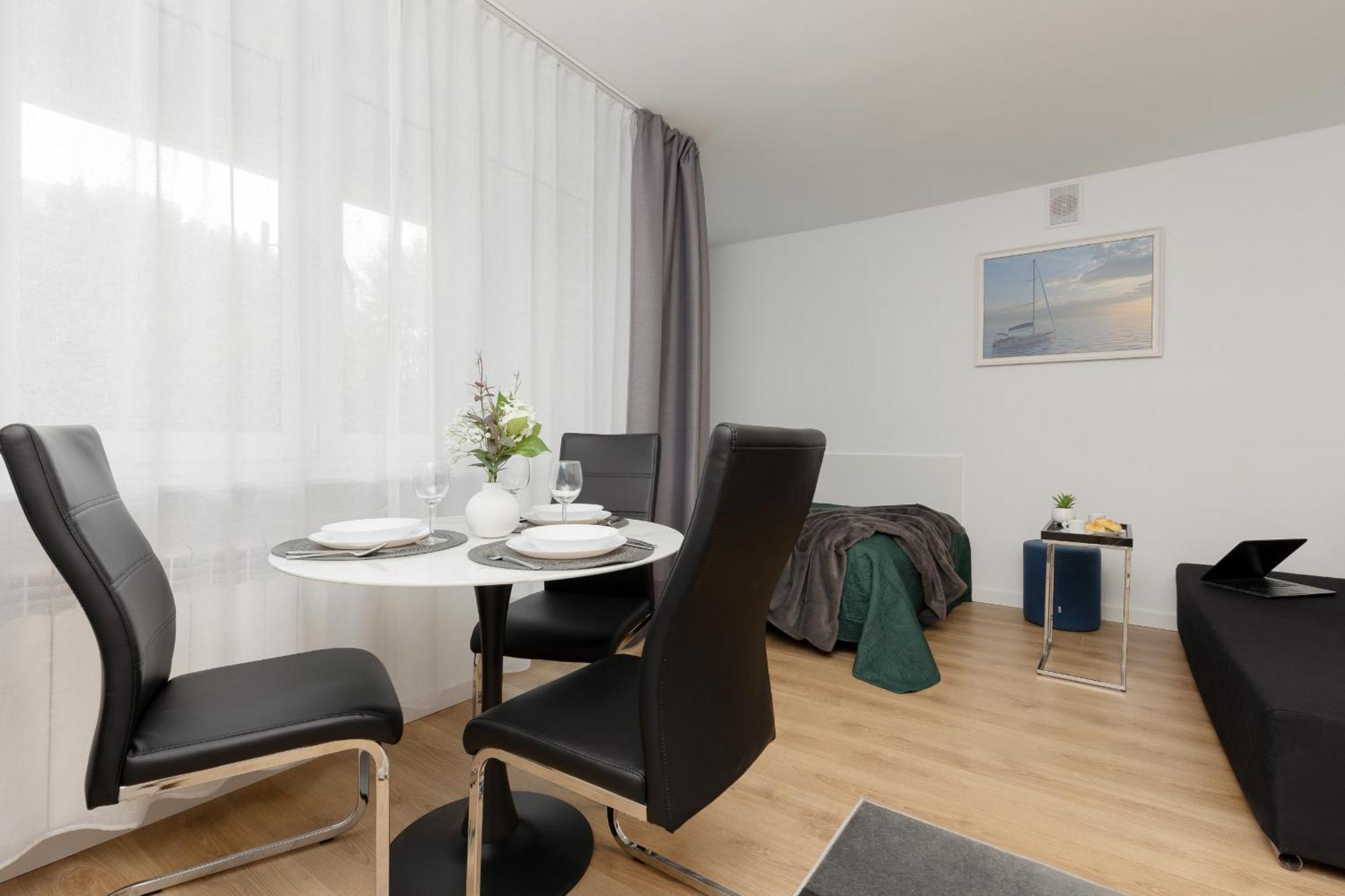 Bruna Metro Pole Mokotowskie By Renters Apartment Warsaw